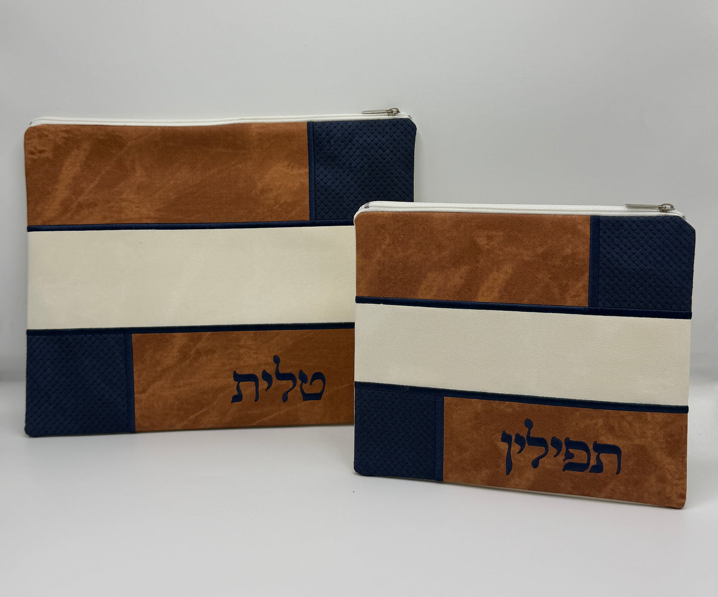 סט כיסויים לטלית ולתפילין דגם אוריה חום